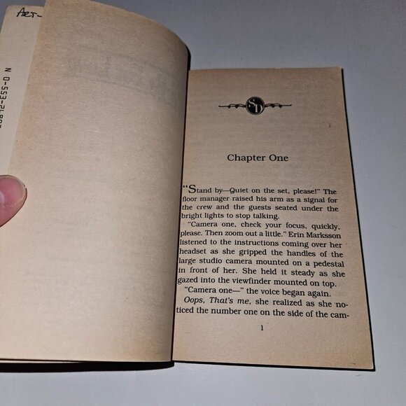 VTG Sweet Dreams #136 Stand By For Love Paperback Book Carol Macbain 1987 - Picture 9 of 10